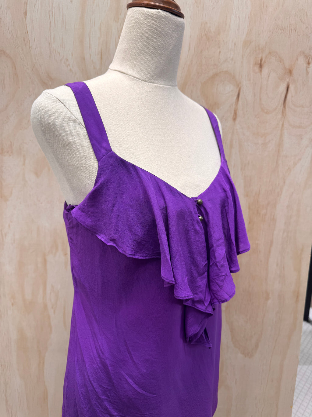 Silk Singlet Top - Banana Republic - NZ Size 6-8