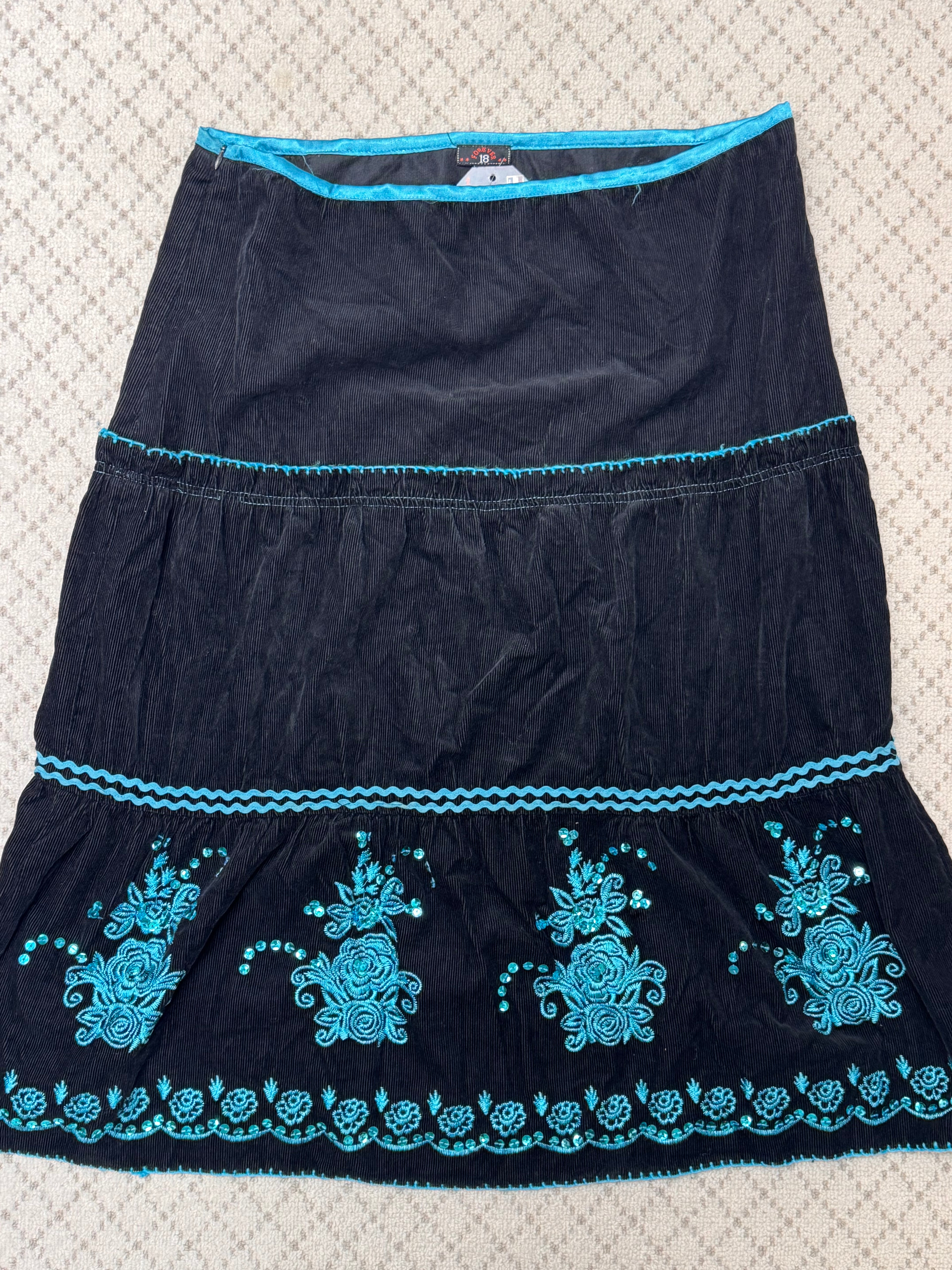 Forever 18 midi skirt - Large
