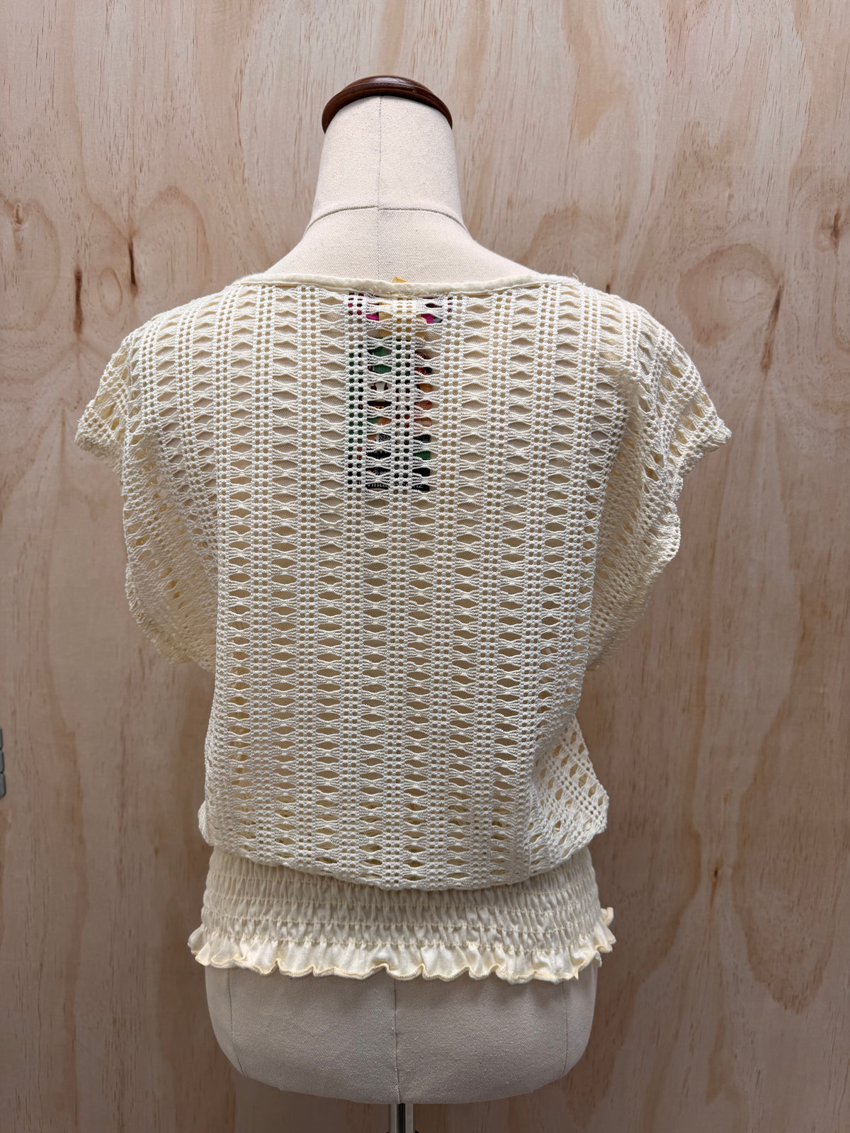 Cream cinch-waist top - Annabelle - Small