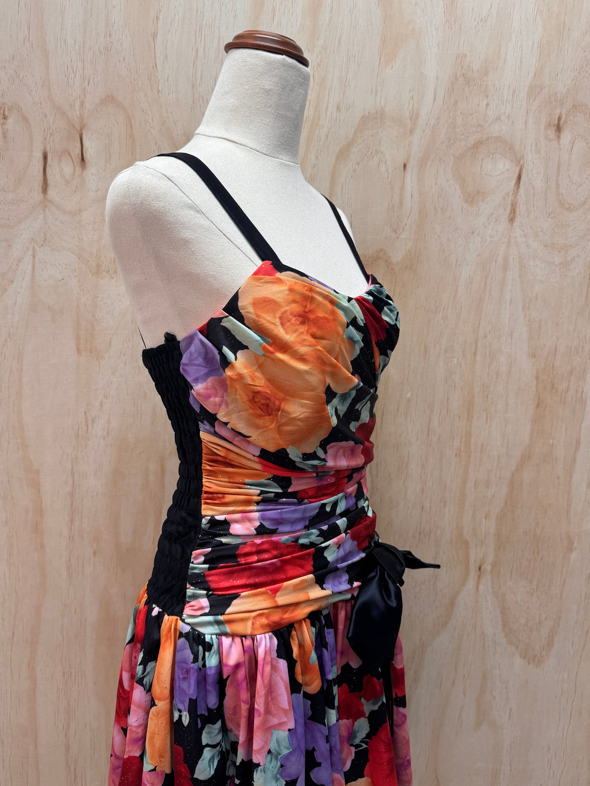 Floral midi dress size 36 - (matchs with a second dress)