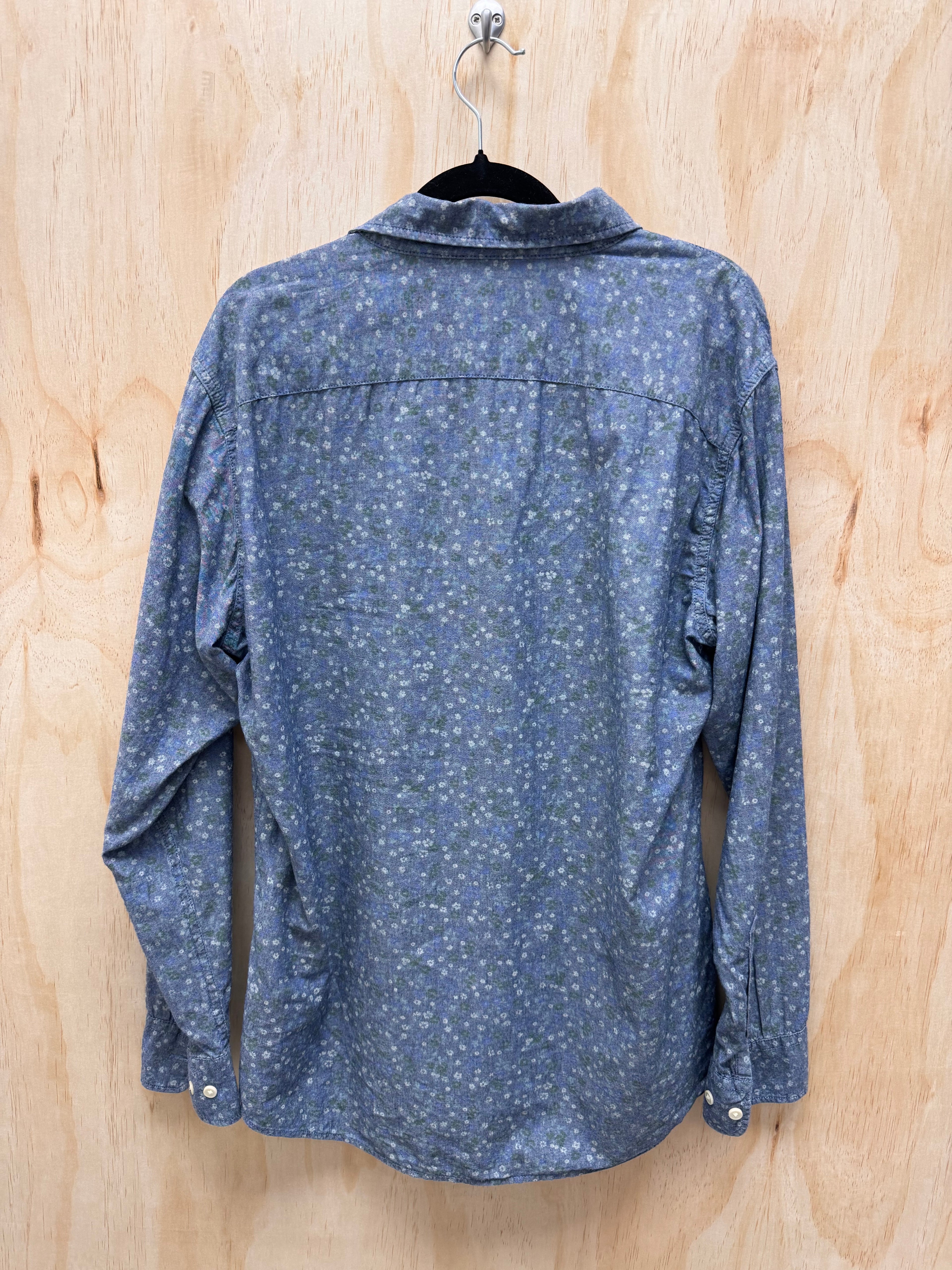 Dress Shirt - Uniqlo - Large