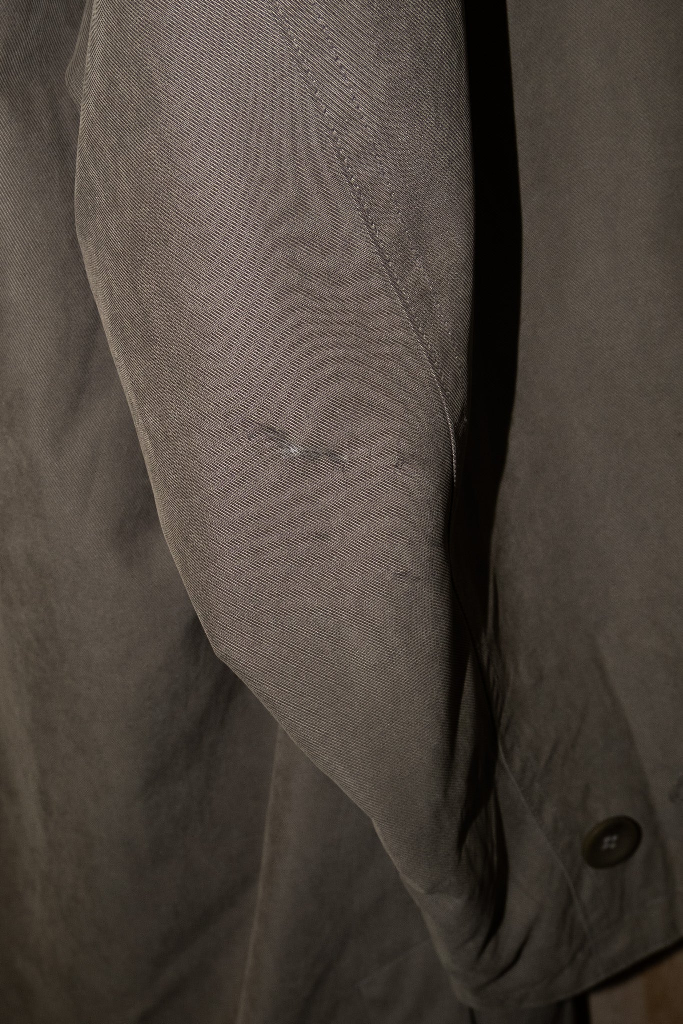Women's Raincoat (No Label)