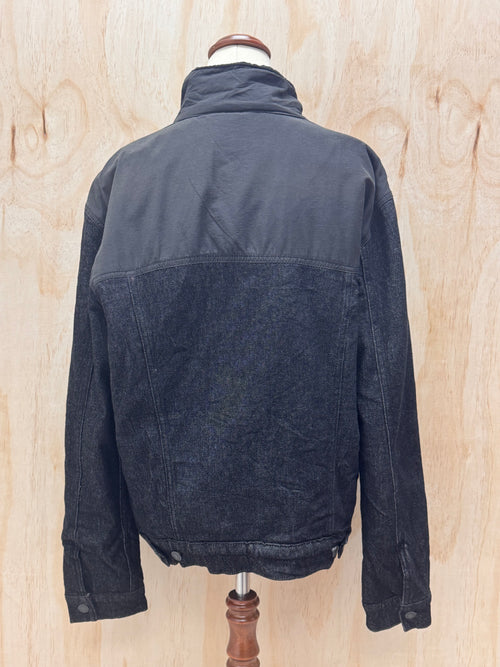 Levis Sherpa Jacket - medium